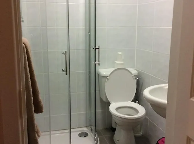 The Lough Отель типа 